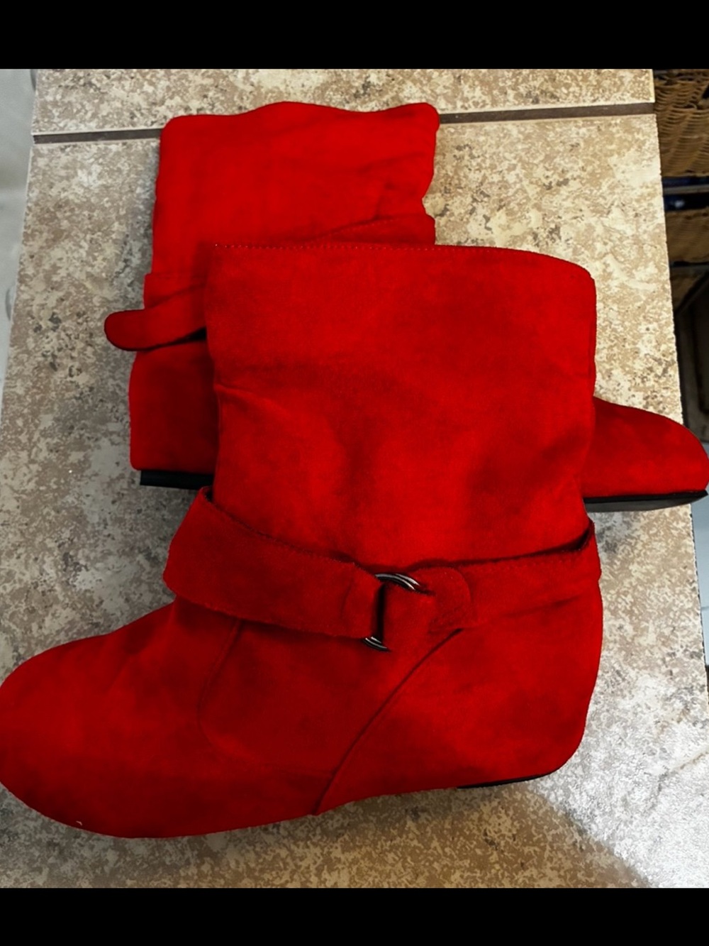 New! Women's Red Suede Casual Ankle Boots with Zipper / Decorative Strap. Size 9
